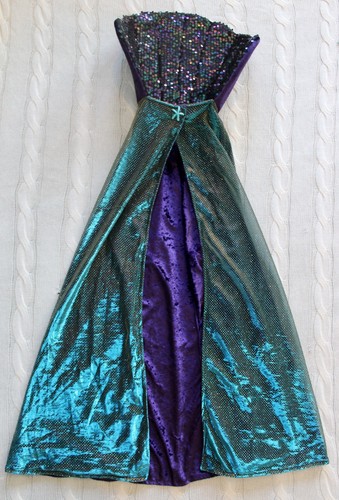 Chasing fireflies costume - chasing,